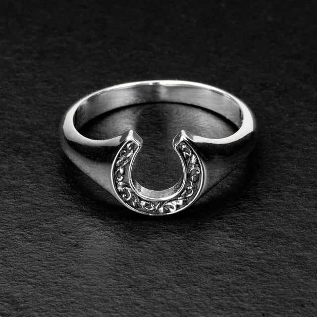 Horseshoe Signet - TOKEN