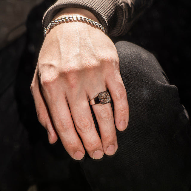 DRAGON'S GATE - AHW Studio