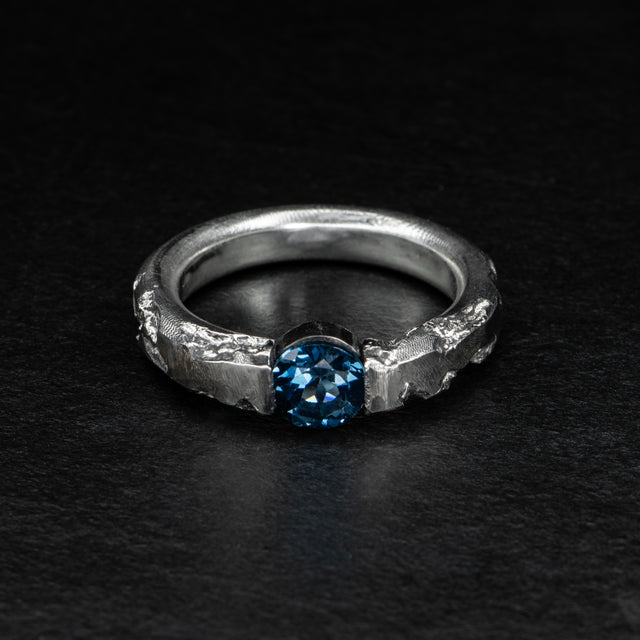 Solitaire Ring - PRESSURE