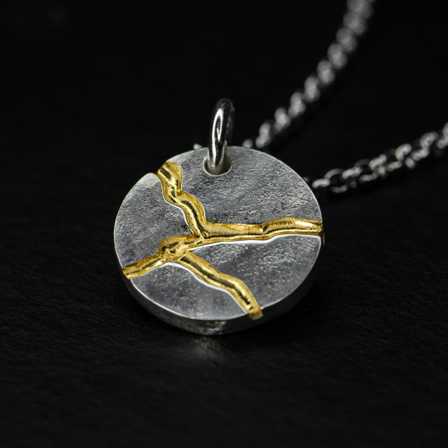 Round Silver Pendant - KINTSUGI