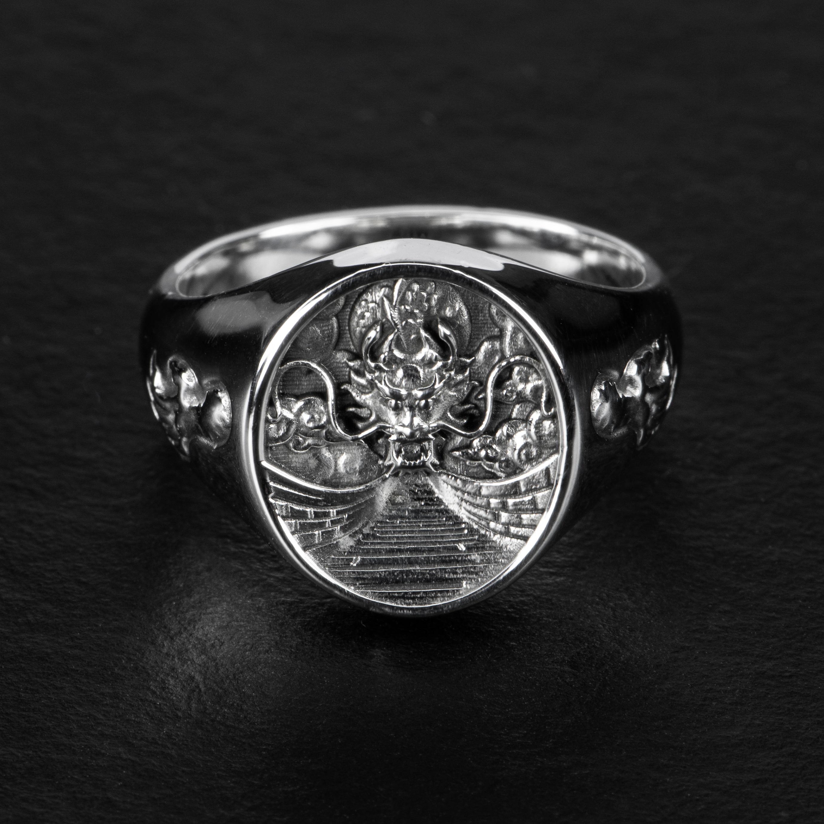 Dragon Signet Ring - GUARDIAN