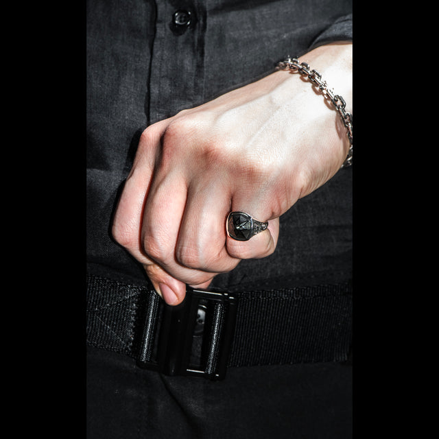 Geometric Signet Ring - BLACK LOTUS