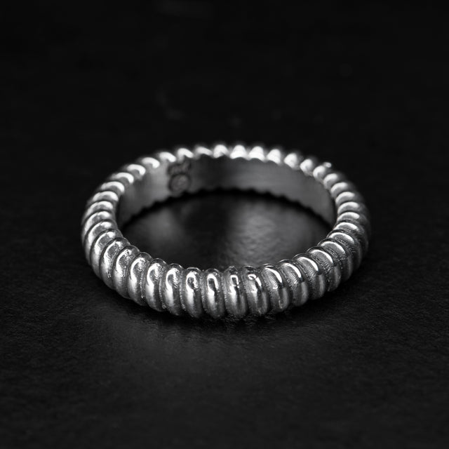 coil silver ring