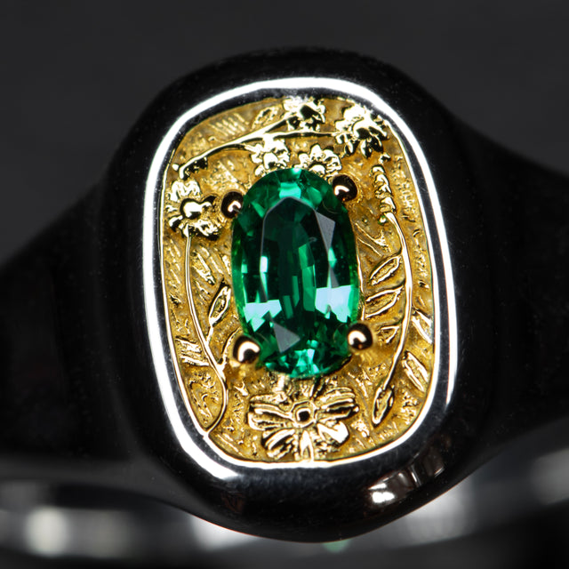 Emerald Signet Ring - JARDIN