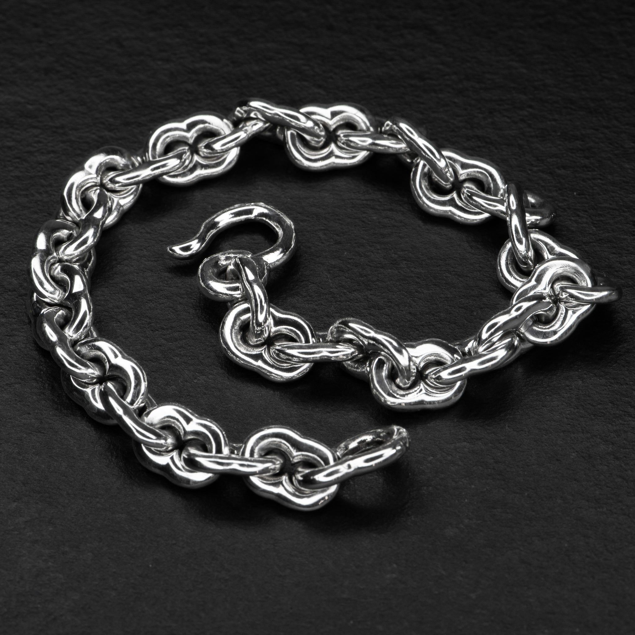 Gothic Bracelet - DUOFOIL - AHW Studio