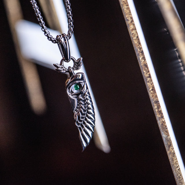 Emerald Pendant - SERAPH
