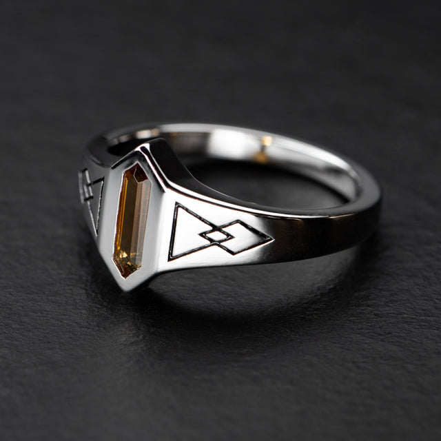 Citrine Signet Ring - SOLAR PHASE