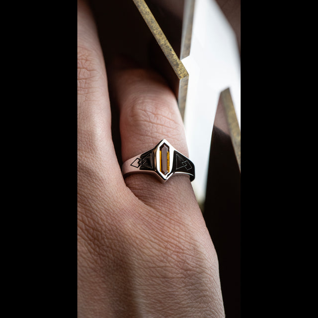 Citrine Signet Ring - SOLAR PHASE
