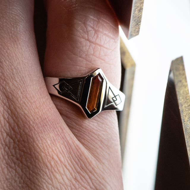 Citrine Signet Ring - SOLAR PHASE