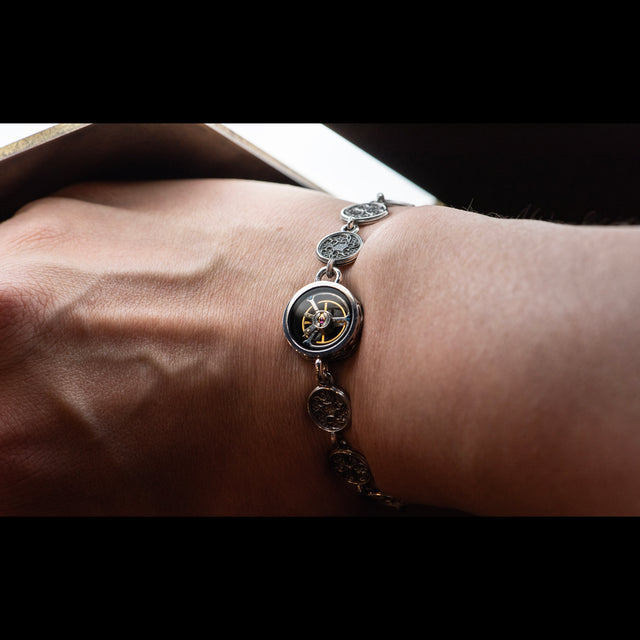 Gothic Bracelet - ROSETTA