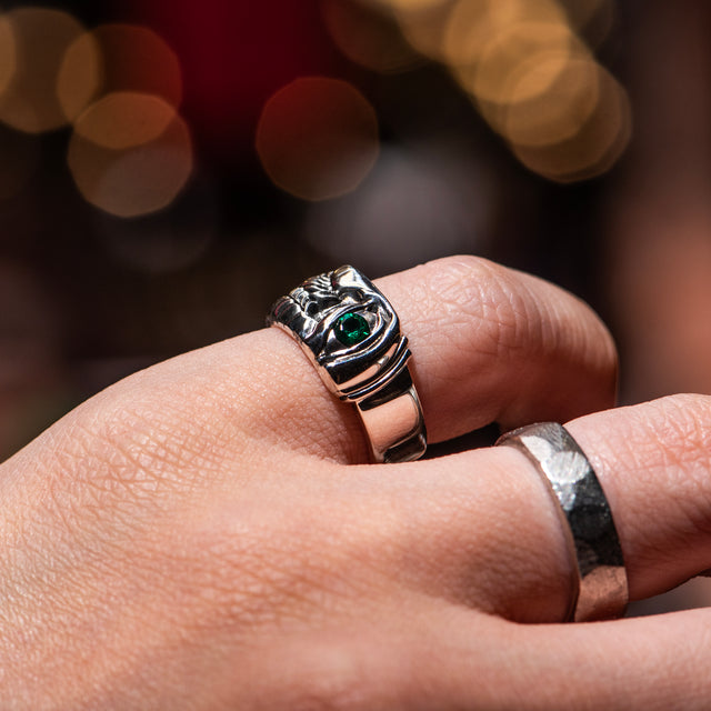 Emerald Band Ring - SERAPHIM - AHW Studio