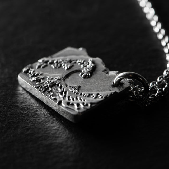 Diagonal Pendant - TIDECREST