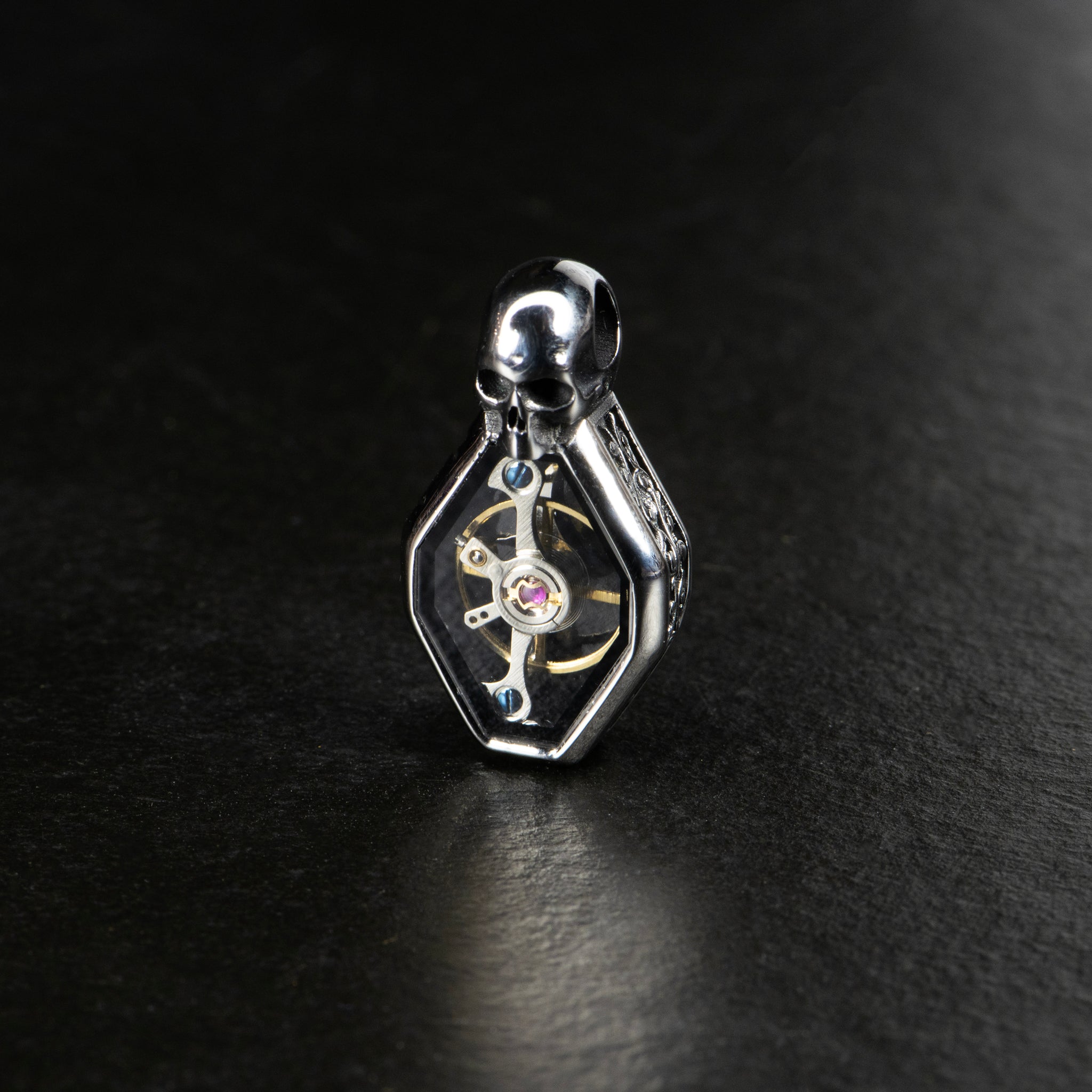 Skull Pendant - MEMENTO MORI - AHW Studio