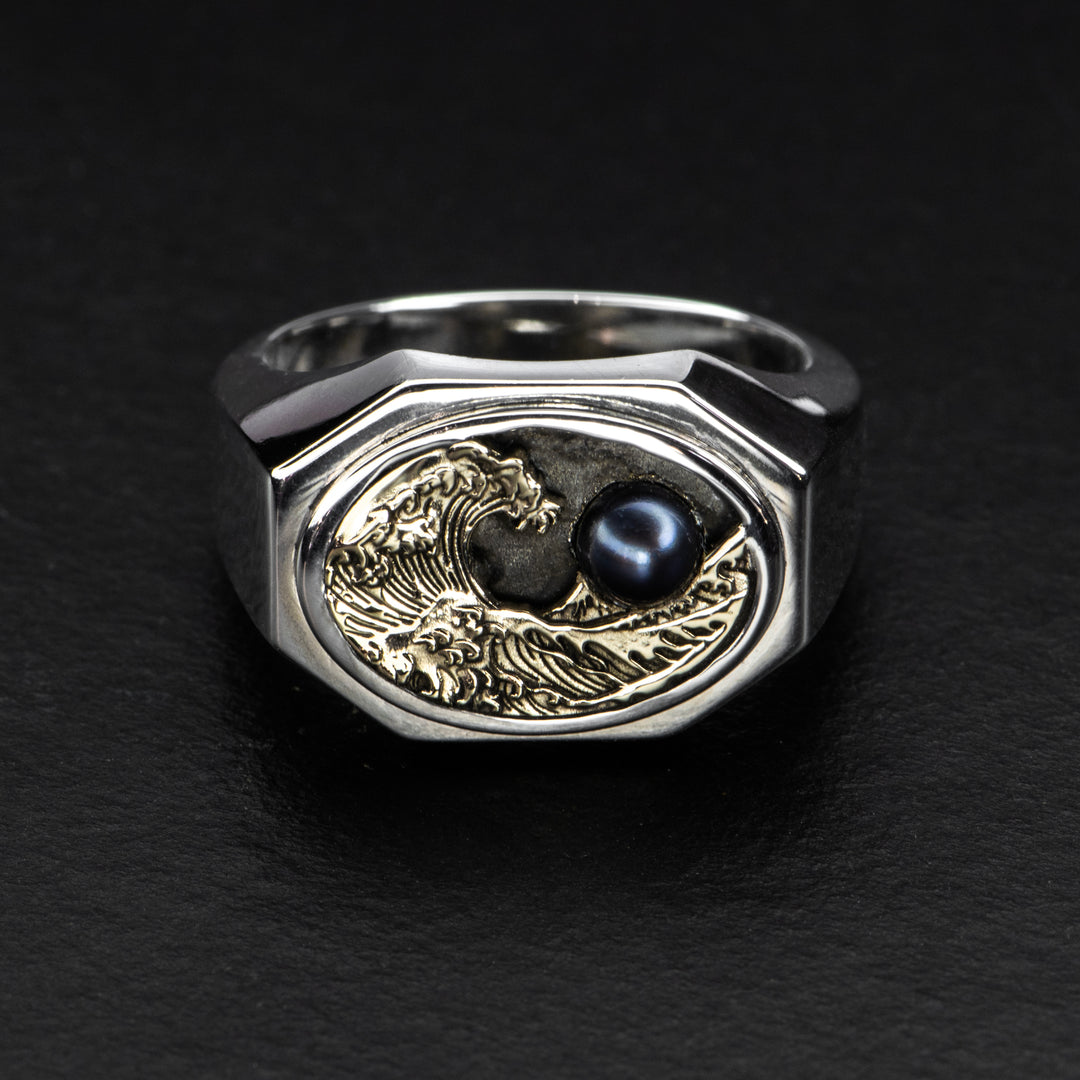 Pearl Signet Ring - TEMPEST - AHW Studio
