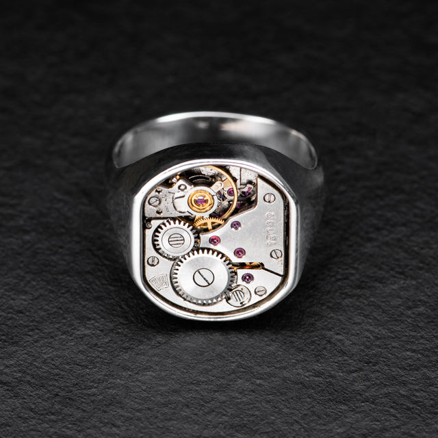 vintage oval silver ring