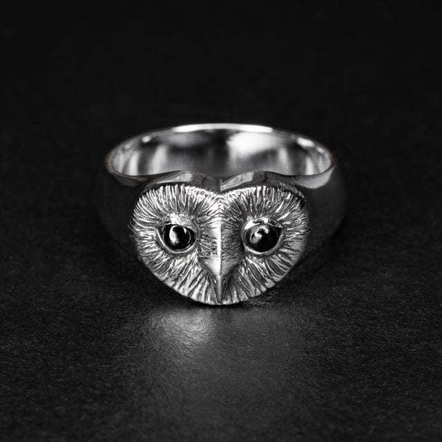 owl ring with black eyes